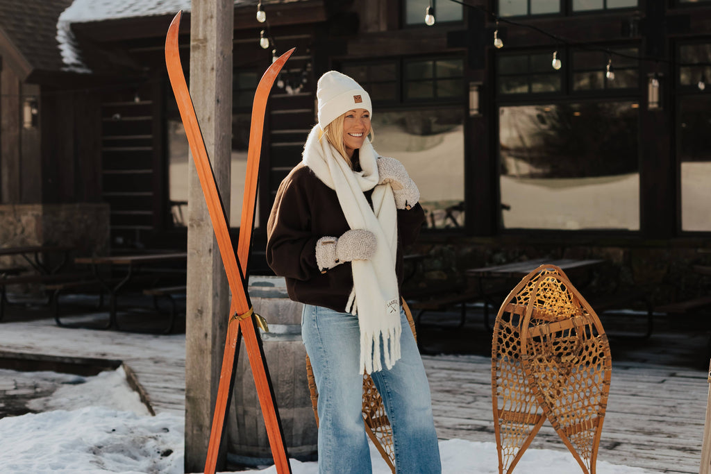 Knit Cuff Beanie in Ivory