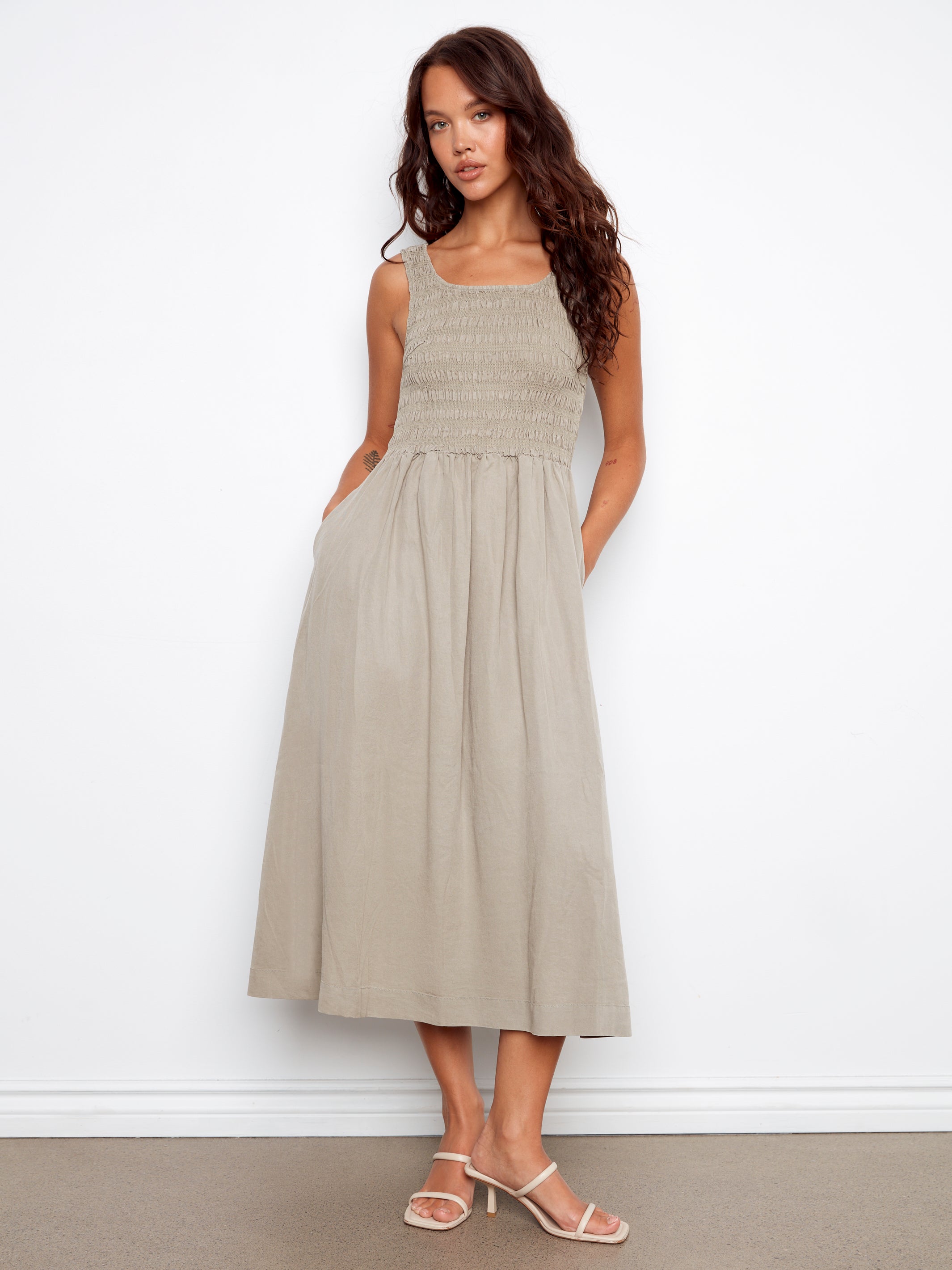 Ellie Sleeveless Maxi Dress