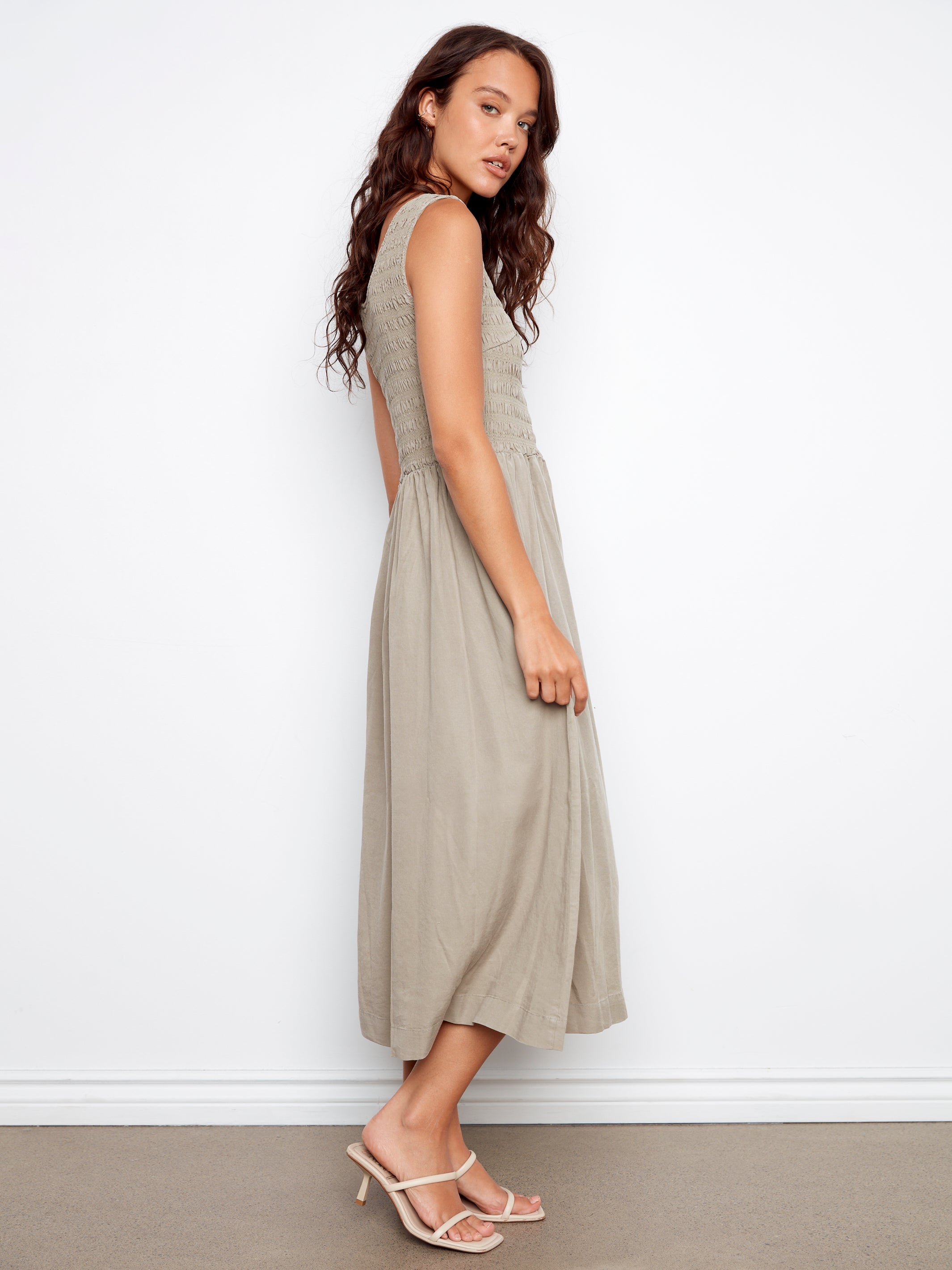 Ellie Sleeveless Maxi Dress