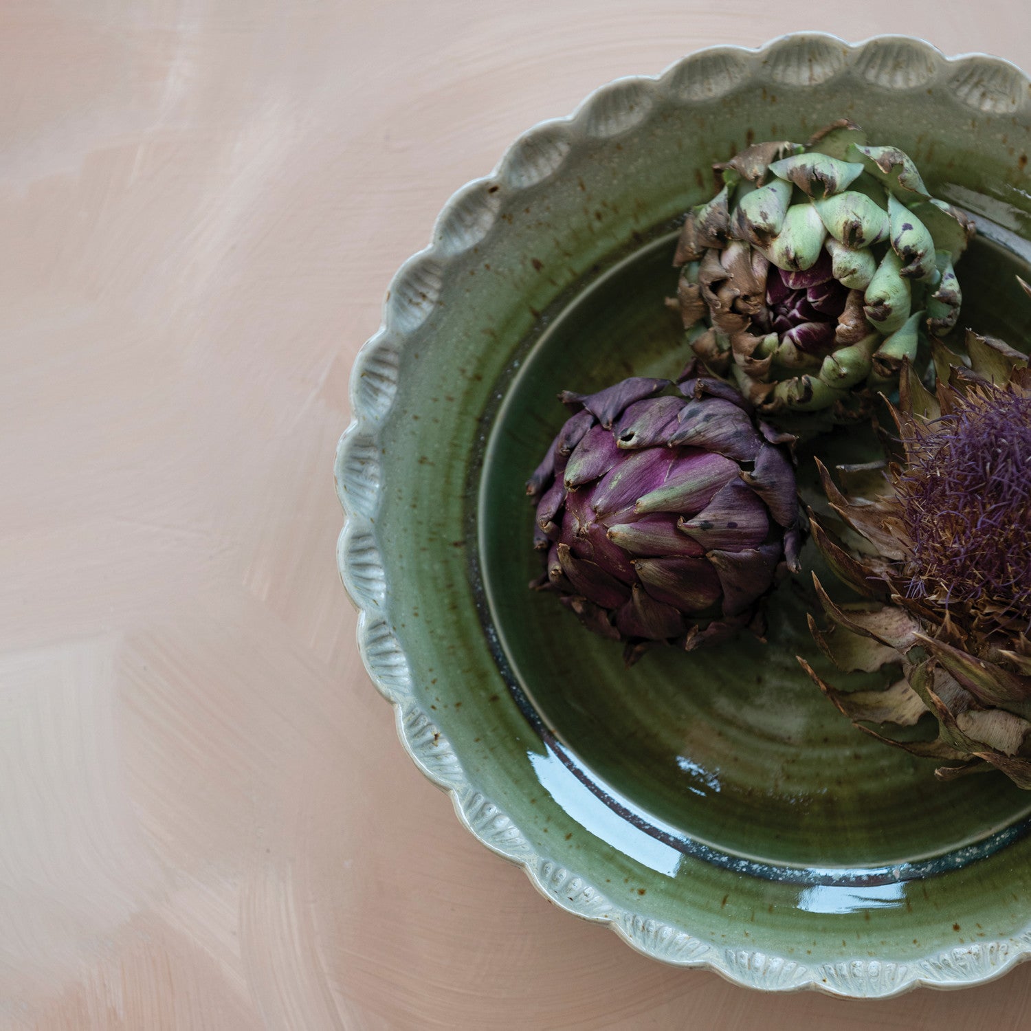 Scalloped Stoneware Bowl - Green