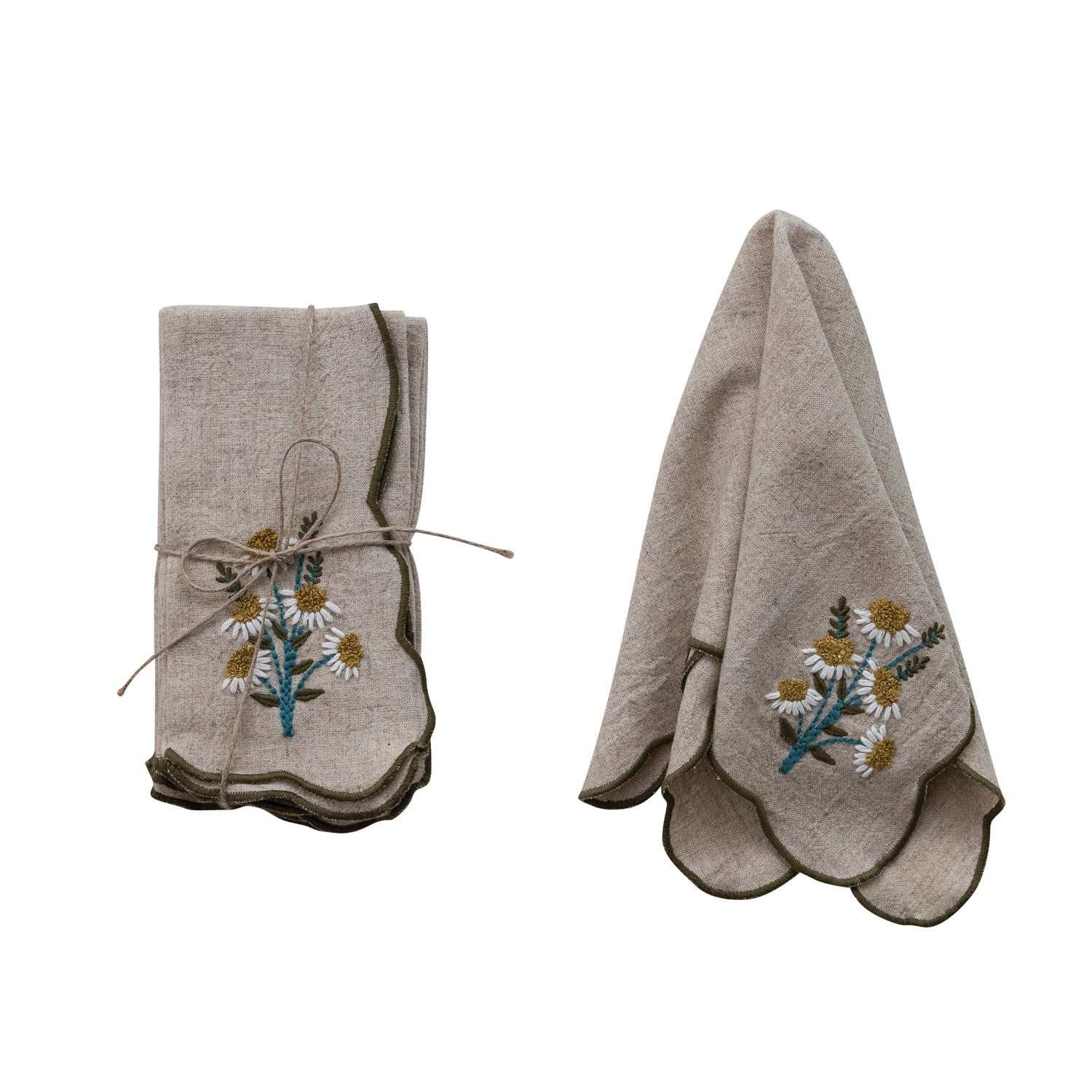 Scalloped Napkins W/Contrast Stitched Edge