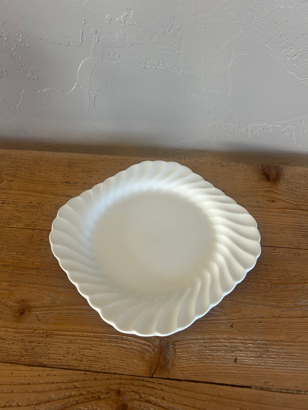 Vintage Ironstone JB Plates set of 6