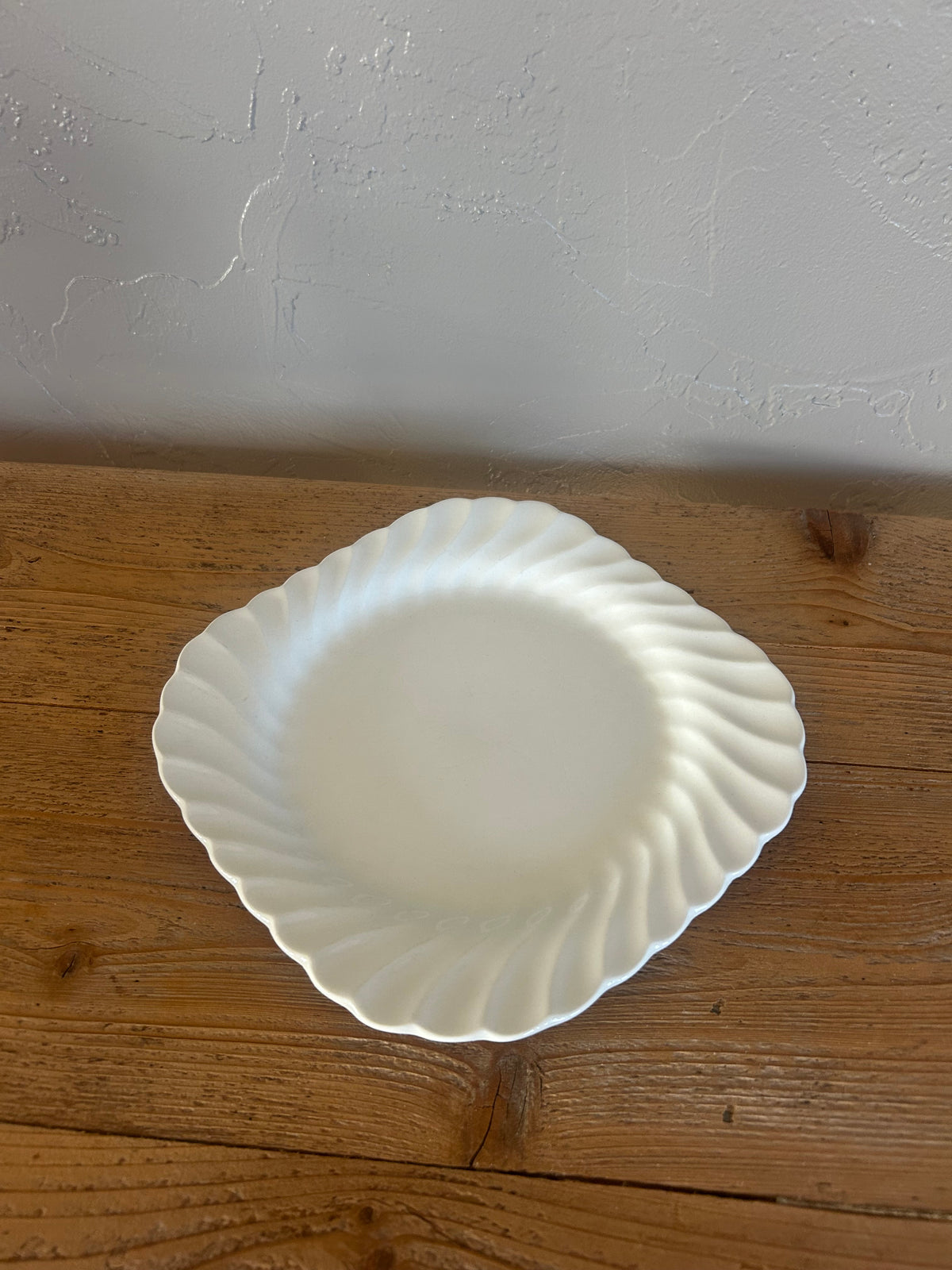 Vintage Ironstone JB Plates set of 6
