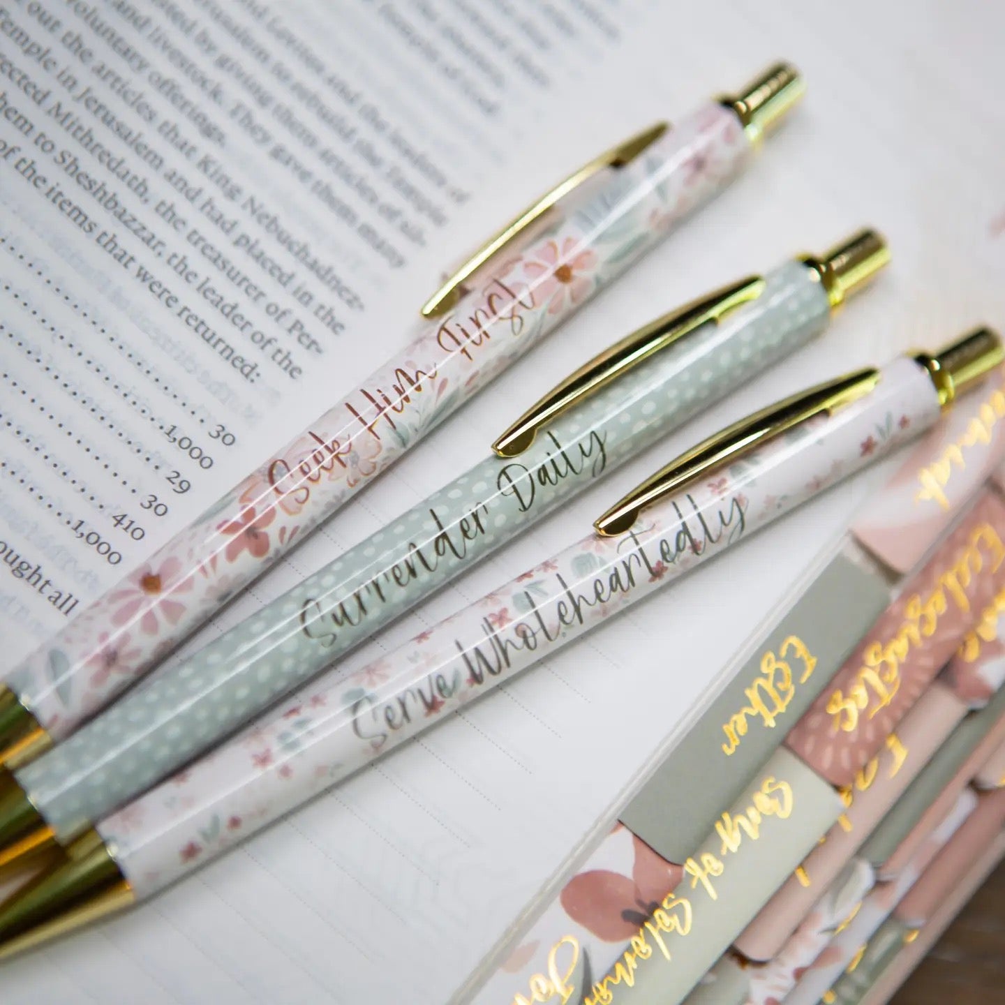 Daisy Floral Bible Study Pens