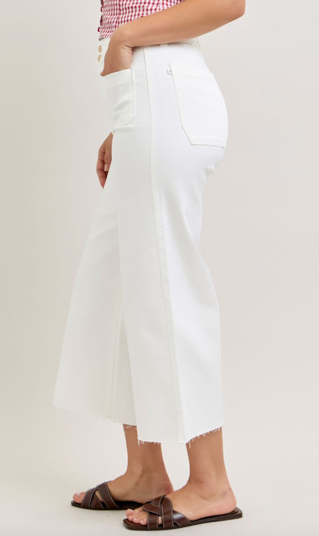 Judy Blue 881077 Wide Crop Front Patch Pockets**