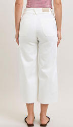 Judy Blue 881077 Wide Crop Front Patch Pockets**