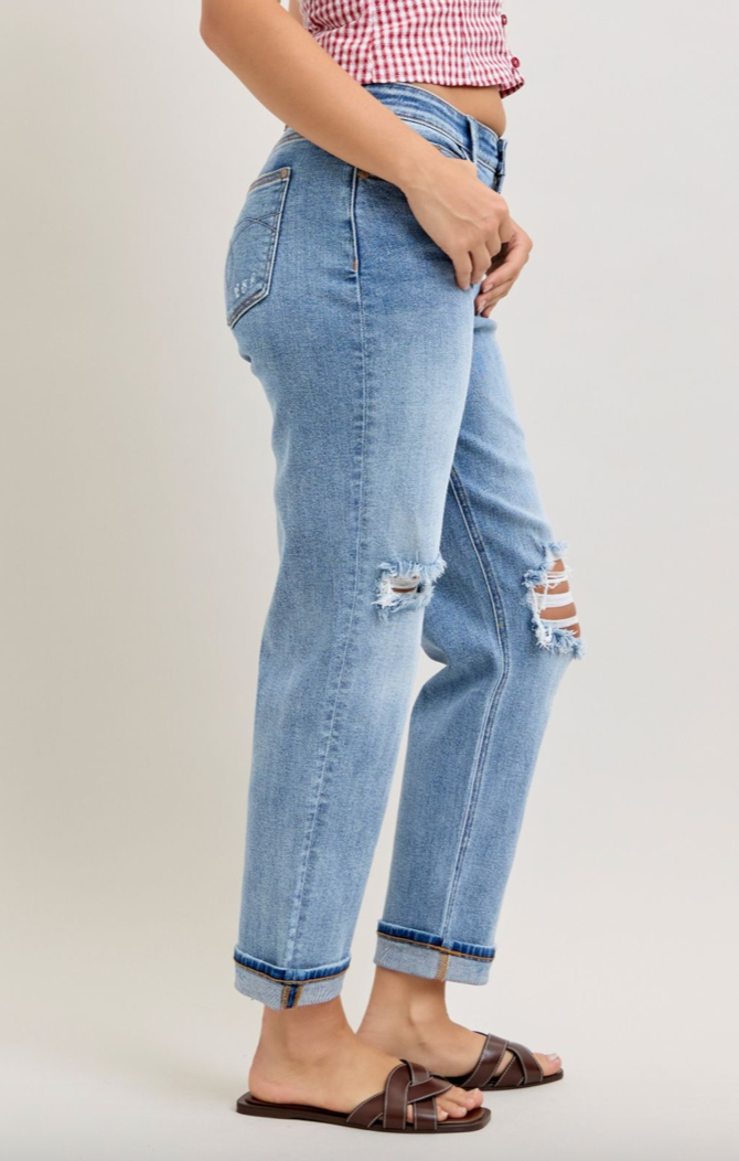 Judy Blue 82688 Boyfriend w/Destroy Cuff**
