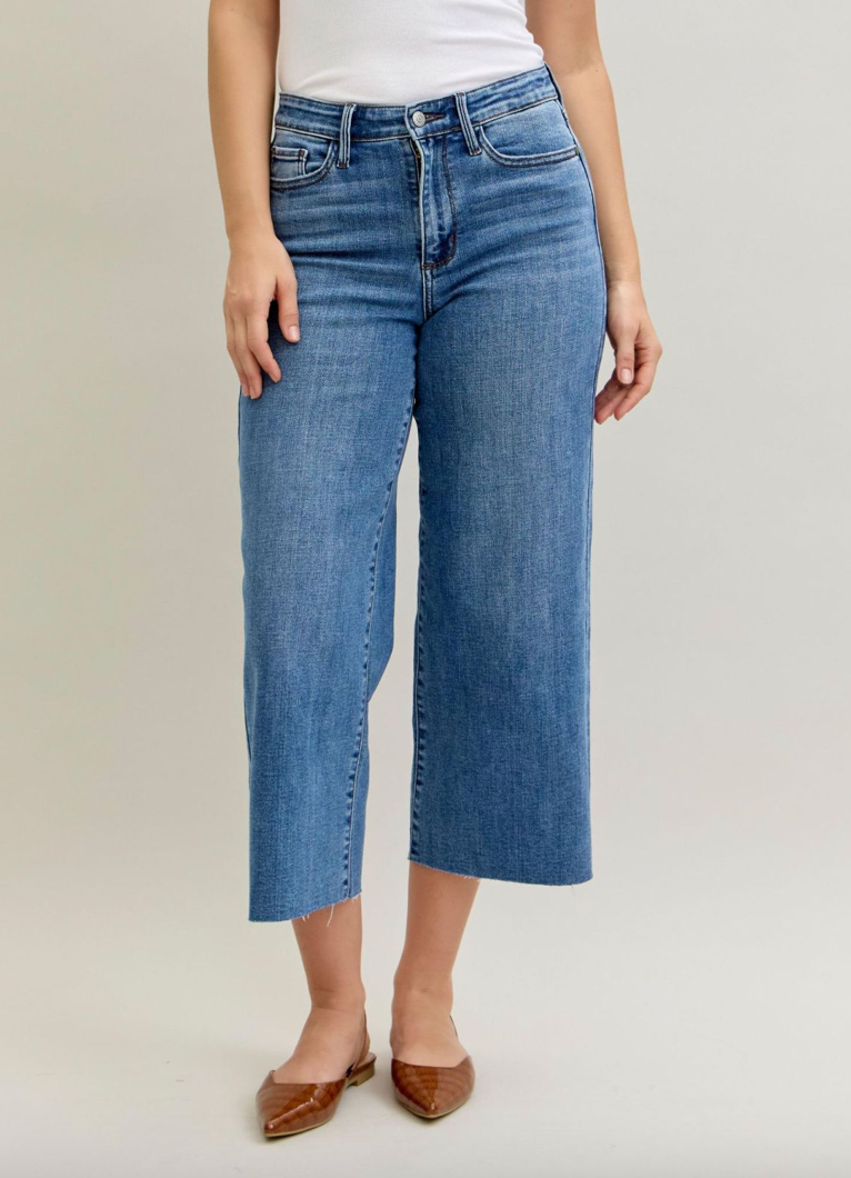 Judy Blue 82684 Wide Crop Classic**