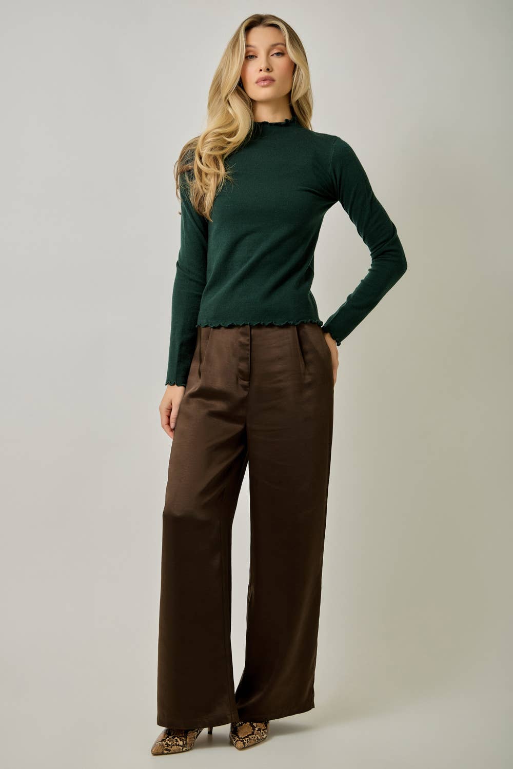Danielle Lettuce Edge Essential Top